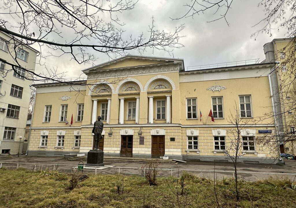 Арбатская — Баррикадная: 17 саженей над «Московским нулем»  фото