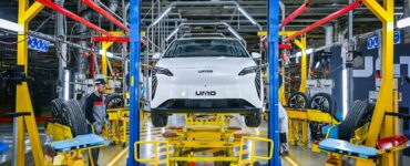 Собянин объявил о старте производства в Москве электромобилей UMO