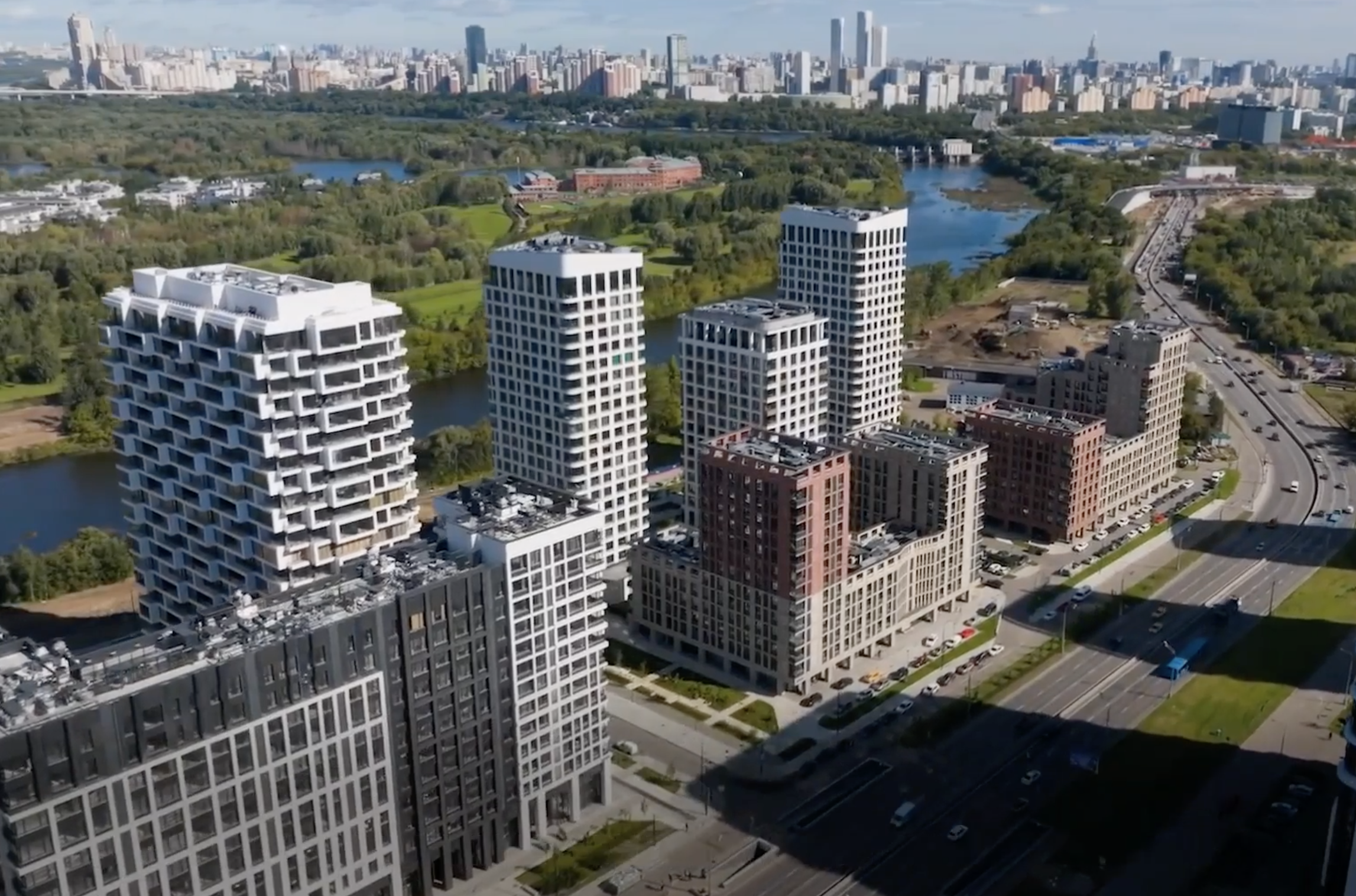 Новый участок улично-дорожной сети в Москве