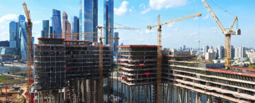 Рядом с «Москва Сити» построят еще один небоскреб — с «морем» и пляжем