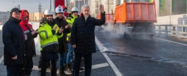 Собянин: Надвижка пролета путепровода через МЦД-2 началась на юге Москвы