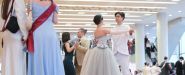 Стилист Болохнова: Сборы на школьный выпускной могут превысить 120 тыс. руб