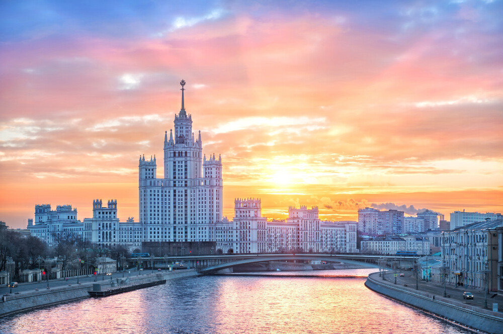 Теплая погода в Москве