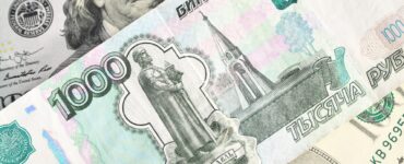 Во Владивостоке задержали прилетевшую из Москвы участницу мошеннической схемы