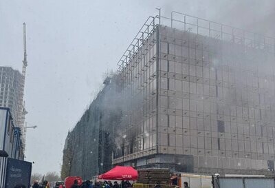 Пожар на стройке в районе Аэропорт