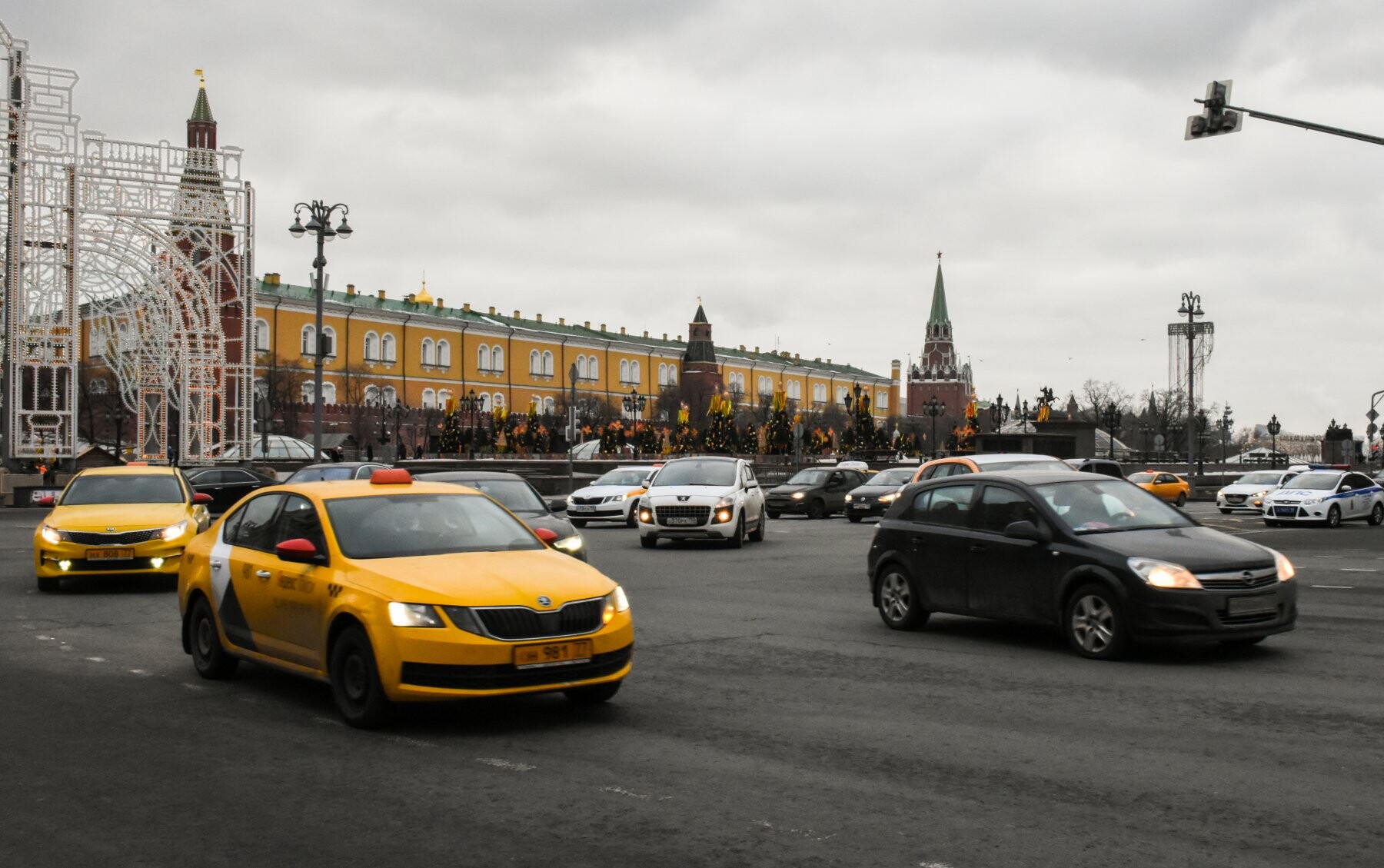 Такси или свой автомобиль?