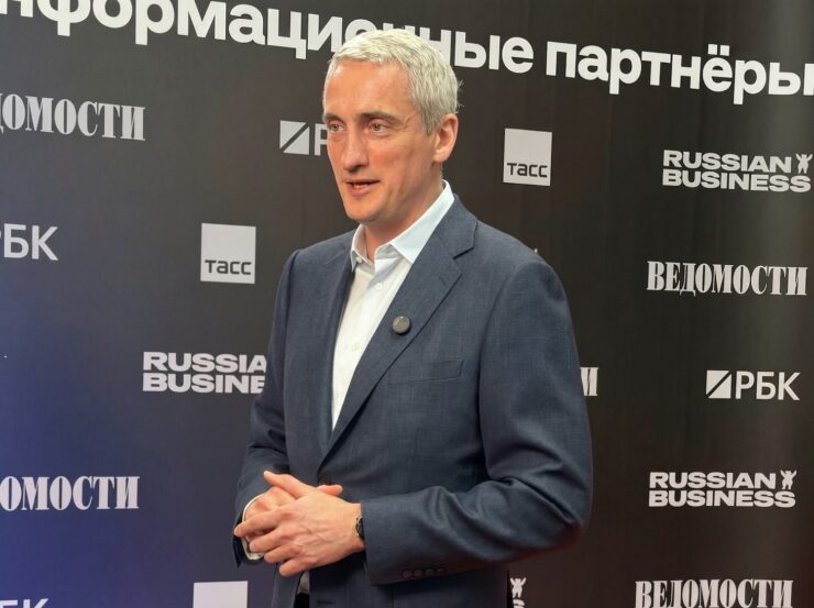 Депутат Госдумы Евгений Нифантьев: Системная поддержка города обеспечила рост фармпроизводства