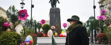 К Пасхе более 100 декоративных конструкций украсили Москву