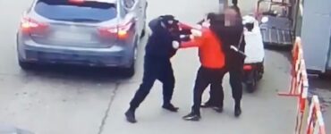 Росгвардейцы задержали 38-летнего курьера, напавшего на охранника в Москве