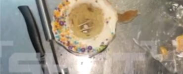 Shot: Девушка сделала кальян на куличе в Москве и была раскритикована