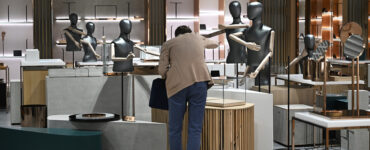 Турагент Гажиенко посоветовал не покупать в duty free технику и парфюм