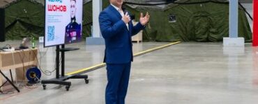 Ветеран СВО Шонов провел «Урок мужества» для студентов колледжей и вузов