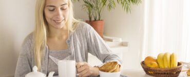 Врач ФМБА рассказала, какие блюда лучше не есть натощак