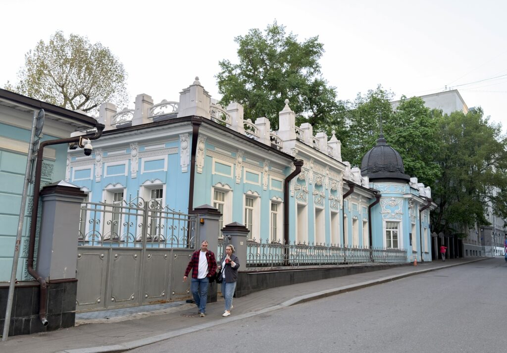 Усадьба Михайловой — Тальгрен Усадьба Михайловой — Тальгрен