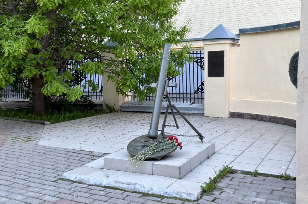 Памятник ополченцам Москвы Памятник ополченцам Москвы