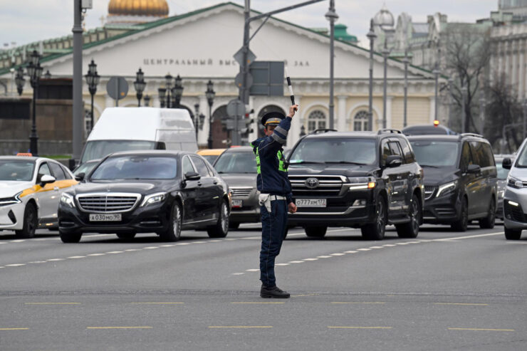 Дептранс сообщил о временном закрытии движения в центре Москвы