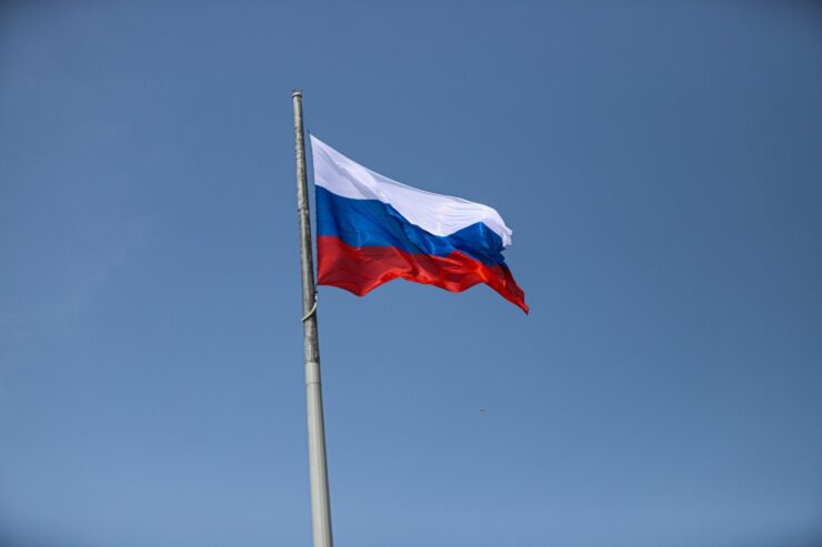 Депутат Милонов озаботился музыкой на выпускных