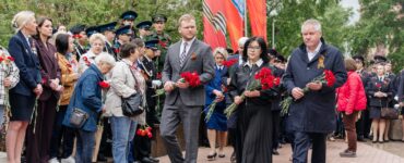 Мария Ким приняла участие в памятной акции «Вспомним всех поименно»
