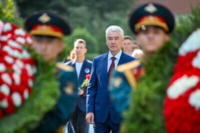 Сергей Собянин у Могилы Неизвестного Солдата