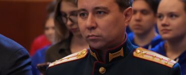 Участник СВО Эльдар Шарипов передал на передовую гуманитарную помощь