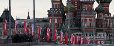 В Москве прошла всероссийская акция «Парад у дома ветерана»