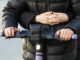 Жительница Москвы помогла наказать более 100 недобросовестных самокатчиков