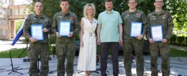 Агитбригада гвардейского мотострелкового полка №1430 выступила в госпитале имени Бурденко