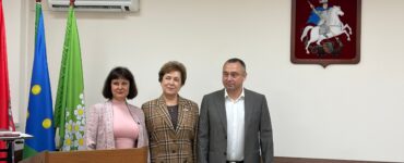 Денис Беспалов вступил в должность главы муниципального округа Черемушки  фото