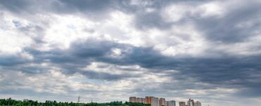 Крупнейший налет беспилотников пережила Москва сегодня ночью