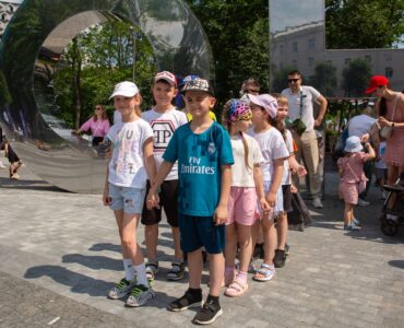 Три года «Ориону»: как ВДНХ становится пространством для новых семейных традиций фото