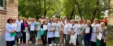 Светлана Разворотнева поздравила медицинских работников с профессиональным праздником  фото