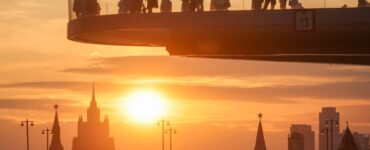 ТАСС: Солнце в Москве пробудет над горизонтом 17 часов 33 минуты