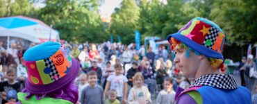 Журналист Олег Леонов открыл творческий фестиваль для детей на площадке проекта «Лето в Москве»  фото
