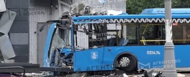Дептранс: Виновника ДТП на Нижегородской улице обяжут восстановить автобус