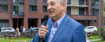 В Северном Измайлово прошло дворовое мероприятие «День семьи, любви и верности»  фото