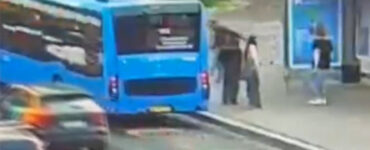 Мужчина в Люблино ограбил москвича с помощью удочки