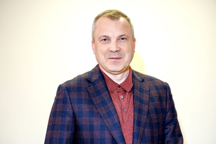Надземный пешеходный переход над путями МЦД-4 планируют построить в Очаково-Матвеевском до конца 2027 года  фото