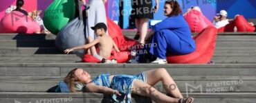 «Оранжевый» уровень опасности из-за жары объявлен в Москве на выходные