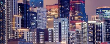 Площадь самой доступной для покупки квартиры у метро в Москве снизилась до 10 кв. метров