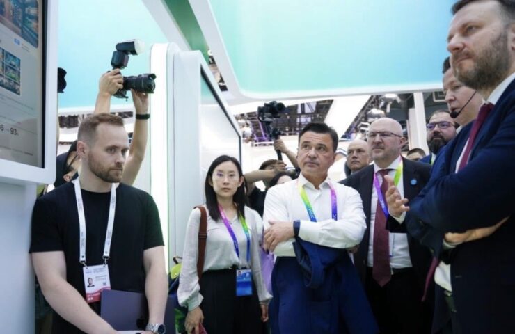 Подмосковье представило опыт внедрения ИИ на крупнейшей мировой конференции в Шанхае