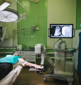 «Пятерочка» в 1 полугодии 2026 года направила на лечение тяжелобольных детей более 12 млн рублей