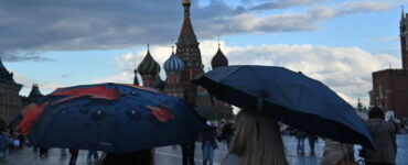 Синоптик Позднякова: В Москве на выходных будет до 24 градусов тепла и дождь с грозой