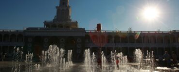 В Москве из-за жары сотрудники ЦППК начнут раздавать воду на вокзалах и станциях