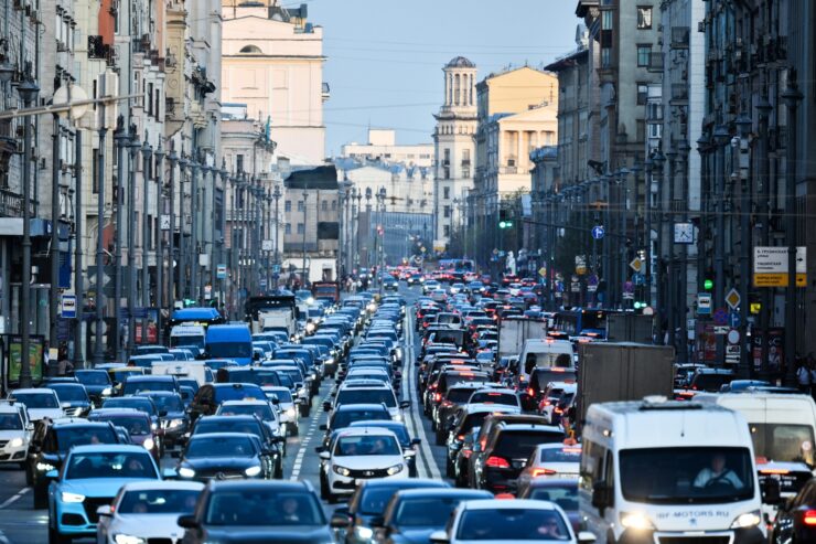 Водители в Москве оказались самыми вежливыми и безаварийными в стране