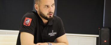 Встреча работников социальной службы и представителей Московской ассоциации ветеранов СВО прошла в Бутырском районе фото