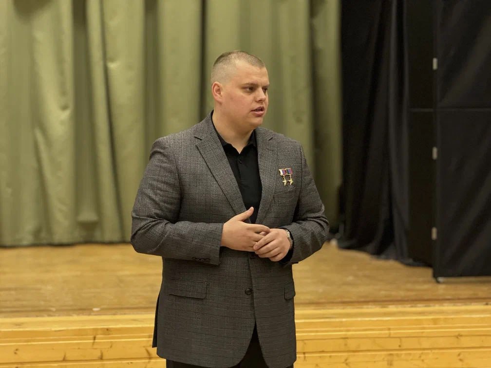 Закрытие летней образовательной смены «Двенадцать в квадрате» прошло в школе № 1384 имени А. А. Леманского  фото