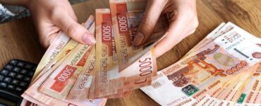 Большинство завистников получает зарплату от 100 до 200 тысяч рублей в месяц