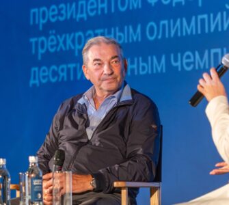 Просмотр фильма «Легенда № 17» прошел в кинотеатре «Москино Космос»