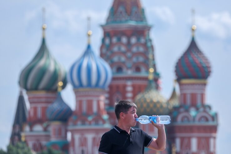 Синоптик Леус: Летняя температура вернется в Москву с понедельника