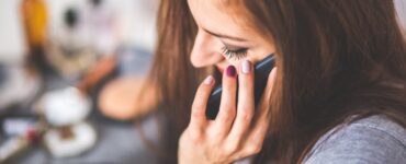 Цифры, которые продают: как выбрать красивый номер телефона и не переплатить